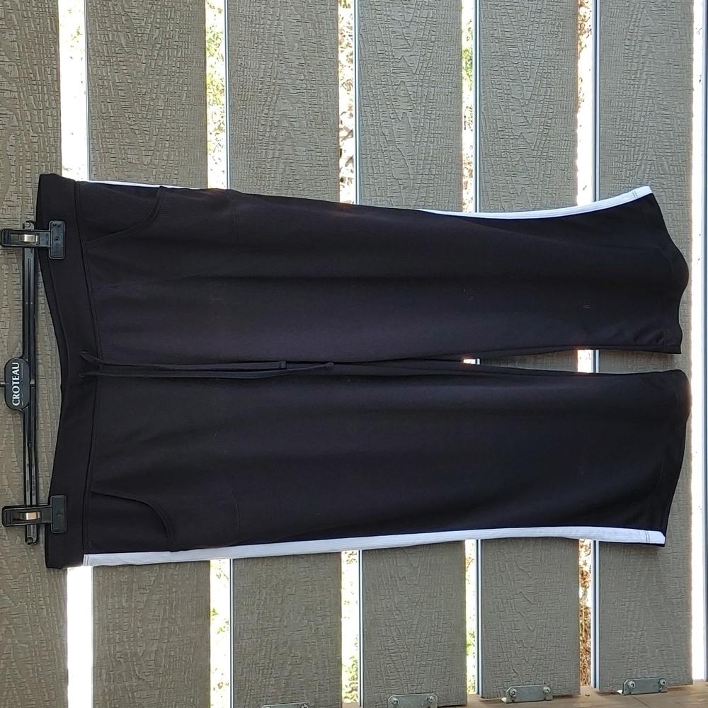 Atlantic Works women's Capri‎ sports pant size XL